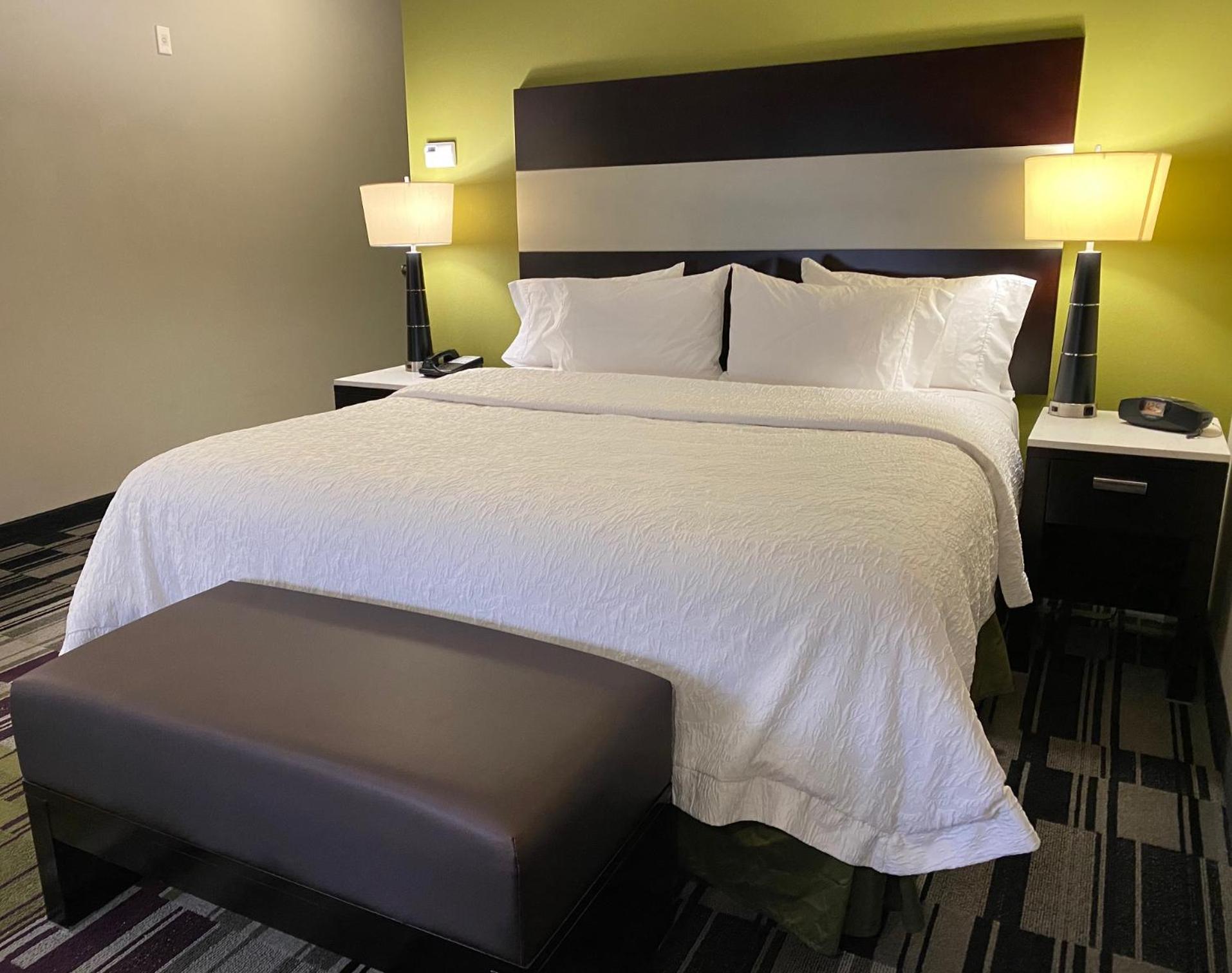 Hampton Inn By Hilton Leesville Fort Johnson Buitenkant foto