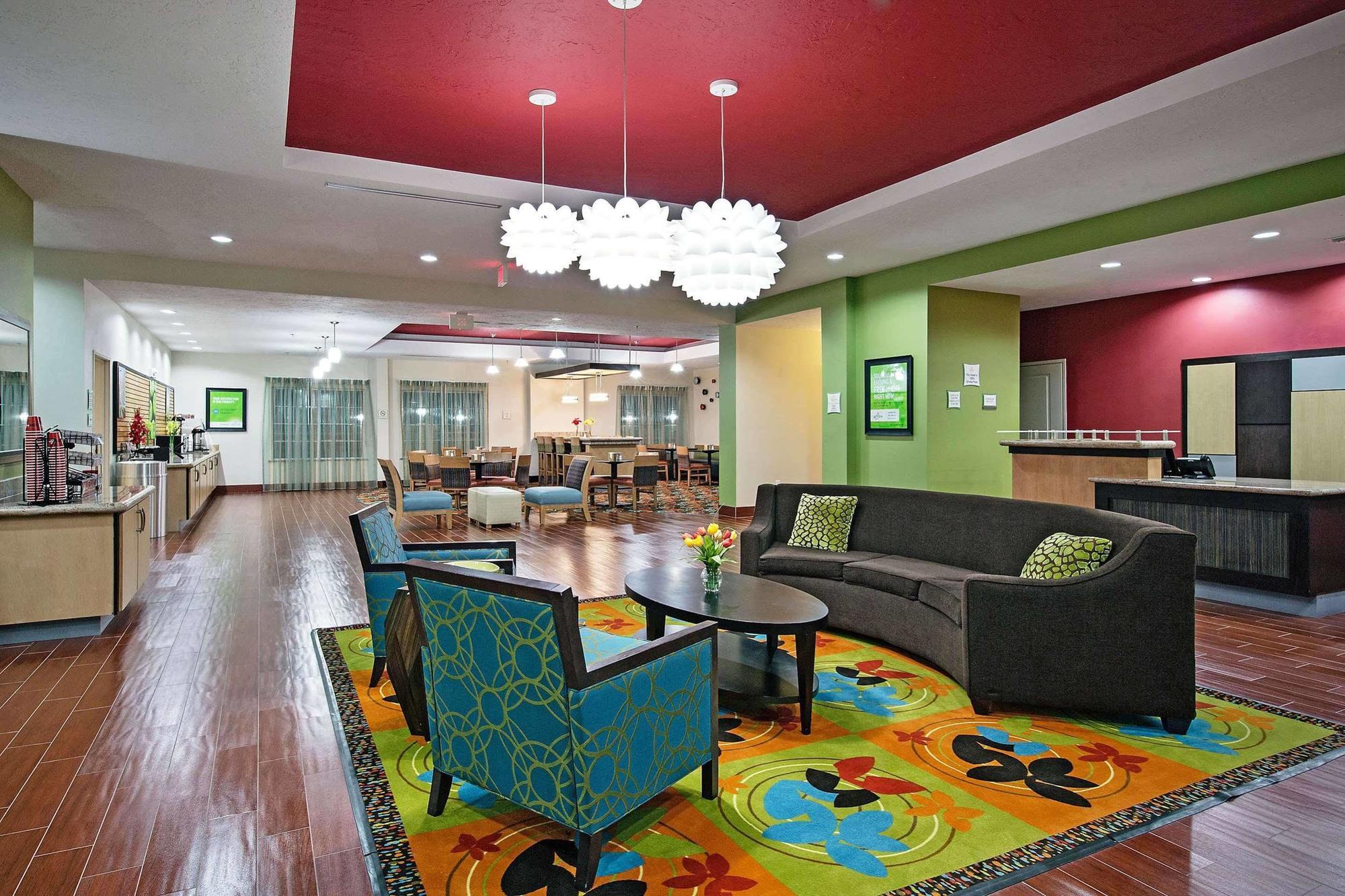 Hampton Inn By Hilton Leesville Fort Johnson Buitenkant foto